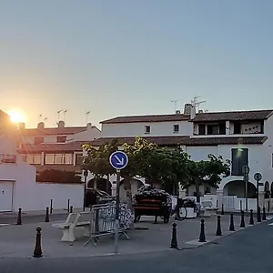 Le Tau Saintes-maries-de-la-mer, 3 Pièces Tout Confort Classé 2 étoiles De France Appartement